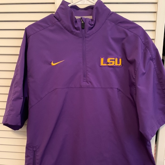 Nike Other - Nike - LSU - Medium - Purple s/s pullover